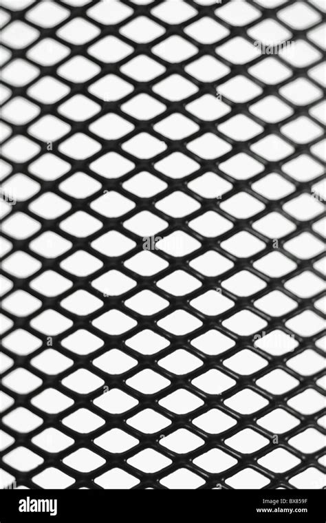 wire mesh top view black